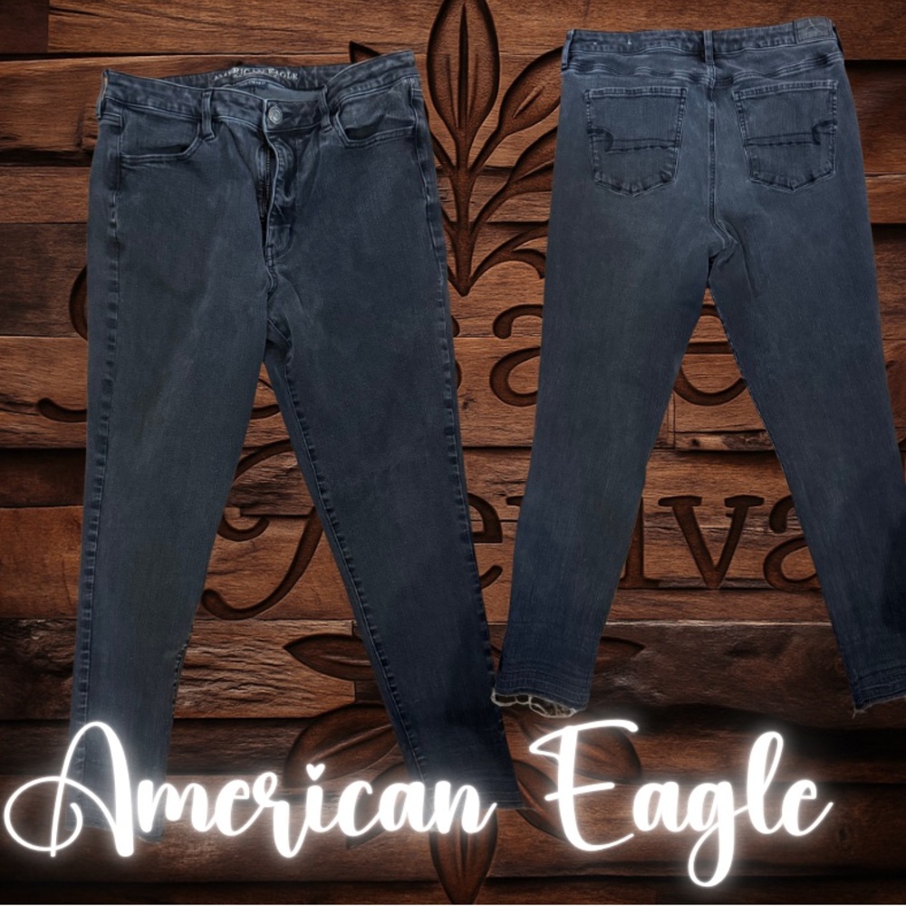 American Eagle Outfitters Off black Skinny Jeans minimalist Sz 14